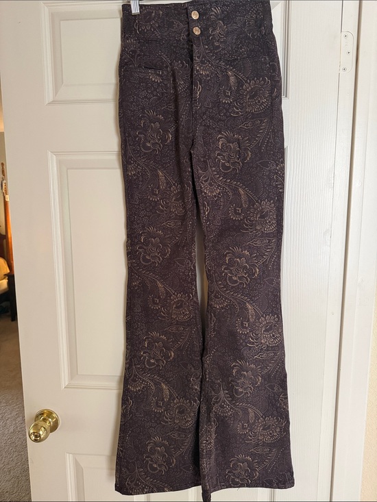 We The Free Pants - We The Free Jayde Brown Metallic Gold Paisley Pants